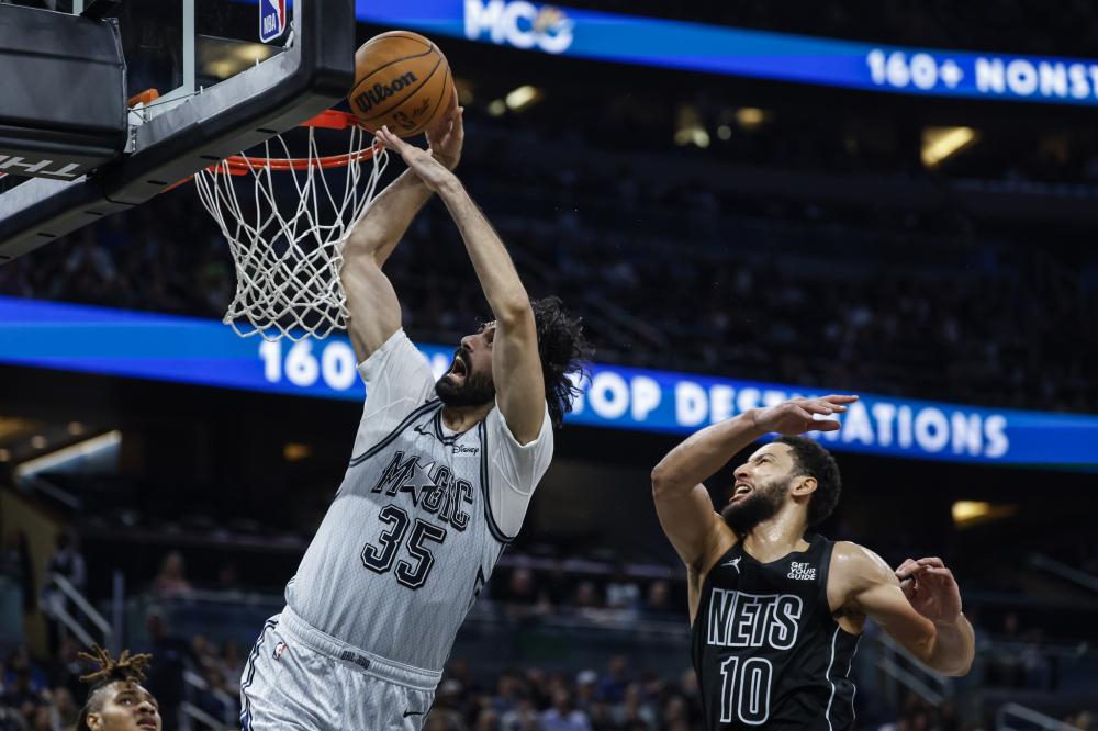 显得格外耐 显得格外耐