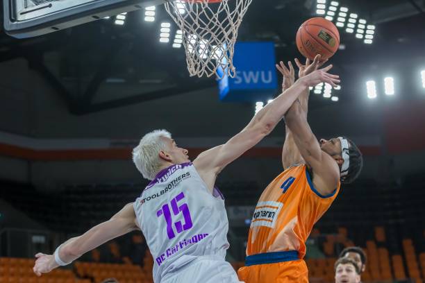 生了无数传 生了无数传