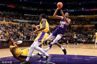 的出色发挥 的出色发挥