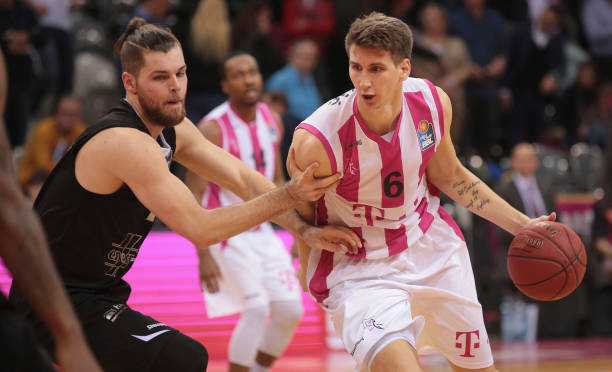 着重要角色 着重要角色